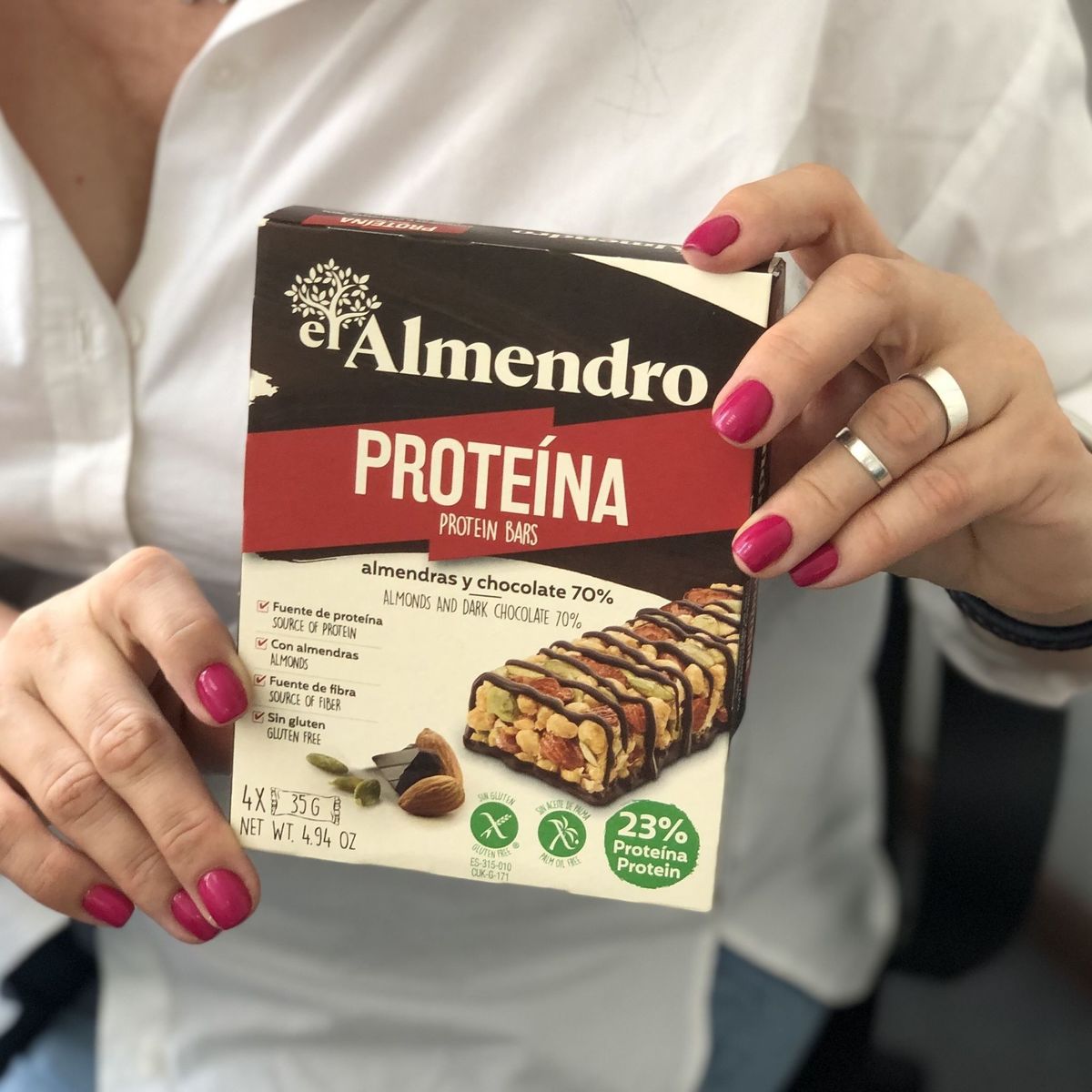 Протеиновый батончик El Almendro из миндаля с горьким шоколадом 140г