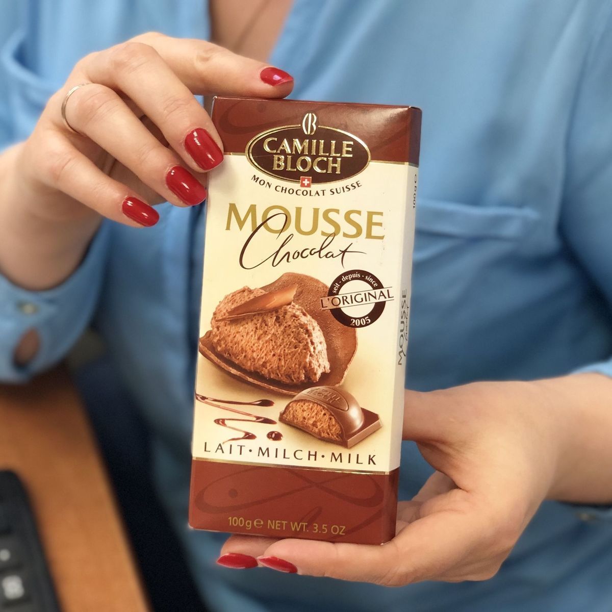 Молочный шоколад Camille Bloch MOUSSE MILK с начинкой из шоколадного мусса 100г