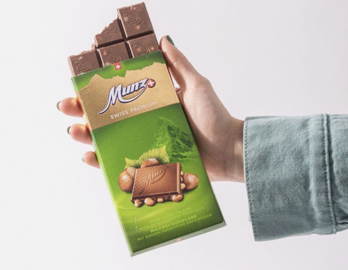 Молочный шоколад MUNZ с обжаренным фундуком 100г