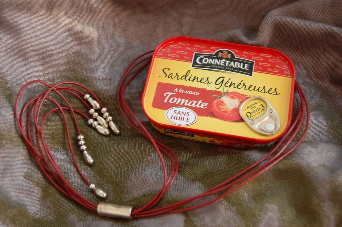 Connetable Сардины GENEREUSE в томатном соусе 140г⠀