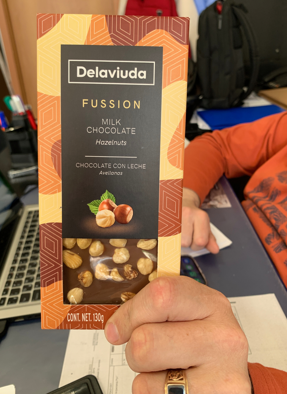 Молочный шоколад Delaviuda с фундуком 130 гр